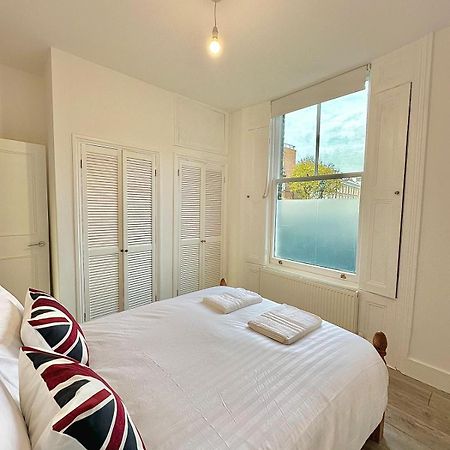 Appartamento Flat B Stockwell Londra Esterno foto